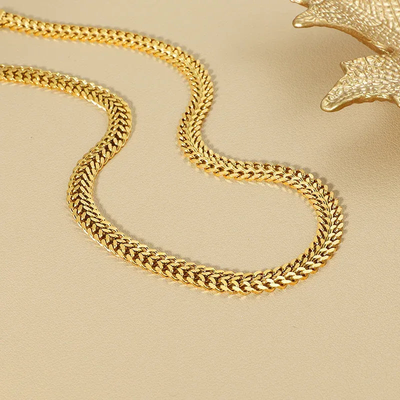 Non-fading Fashion Thick Hemp Flowers Woven Necklace - Viexta