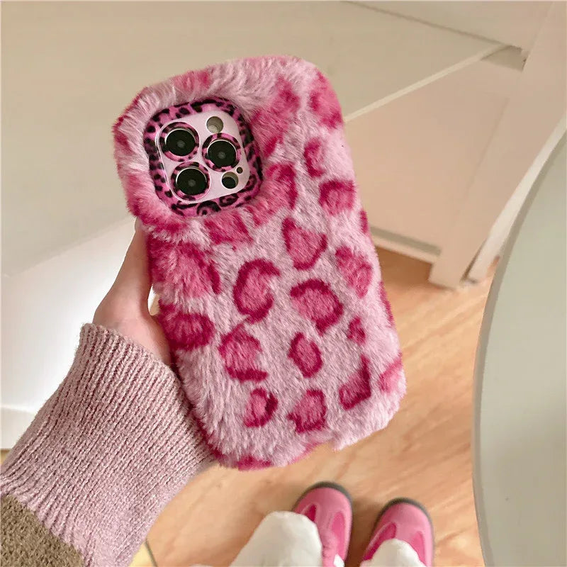 personalized-leopard-print-winter-plush-iphone-case - Viexta