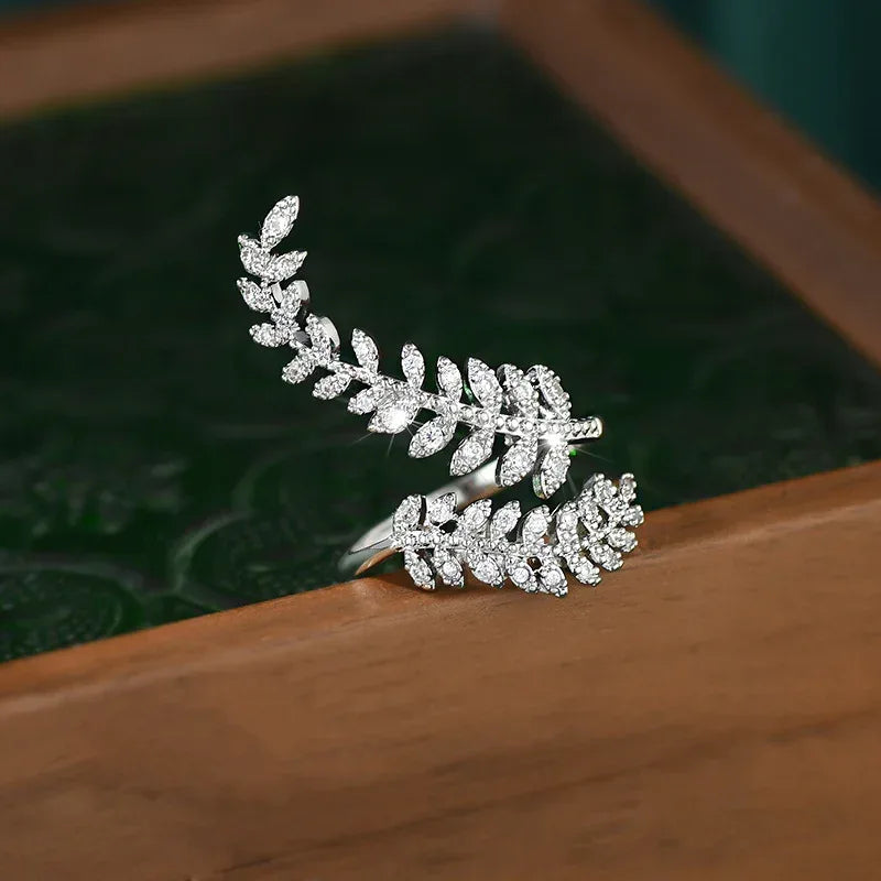 Micro-inlaid Shiny Leaves Open Ring - Viexta