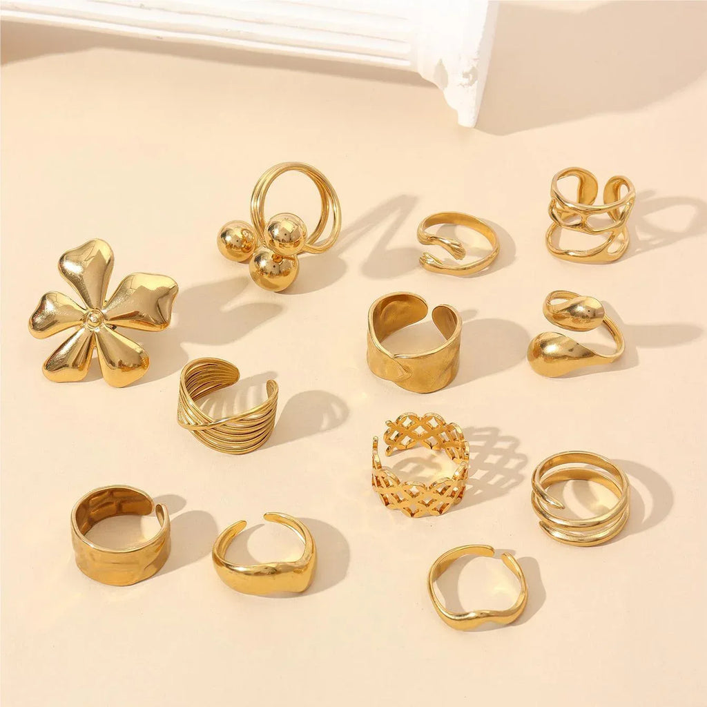 French Petal Ring - Viexta