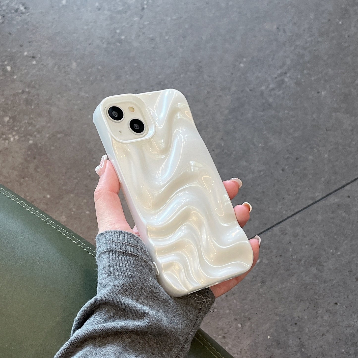 Three-dimensional Pleated Water Ripple Phone Case for IPhone