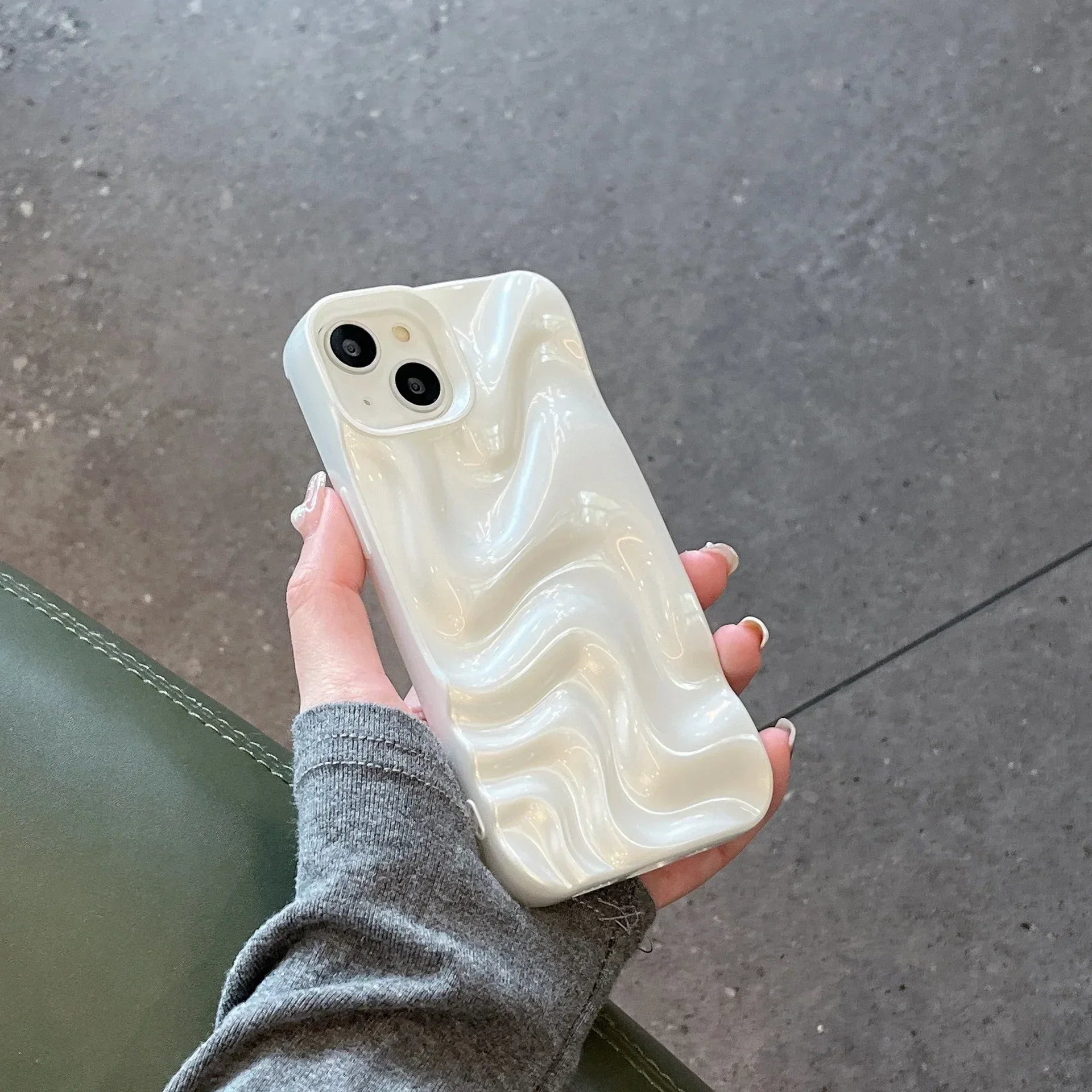 Three-dimensional Pleated Water Ripple Phone Case for IPhone - Viexta