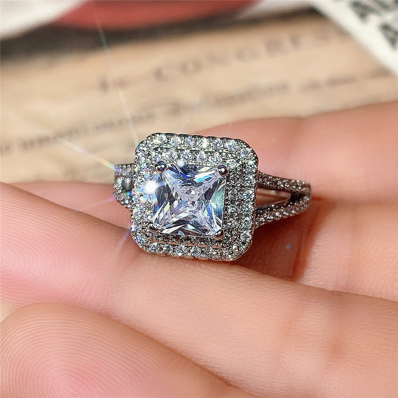 Women's Aesthetic Engagement Ring