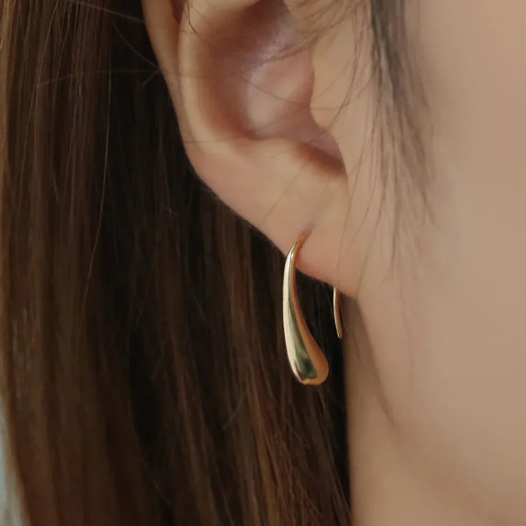 Geometric Metal Glossy Surface Ear Hook - Viexta