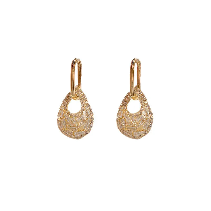 Zirconium Water Drops A Two-ear Buckle Stud - Viexta
