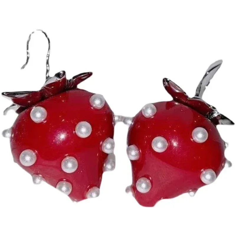 Small Tea Red Strawberry Pearl Resin Earrings - Viexta