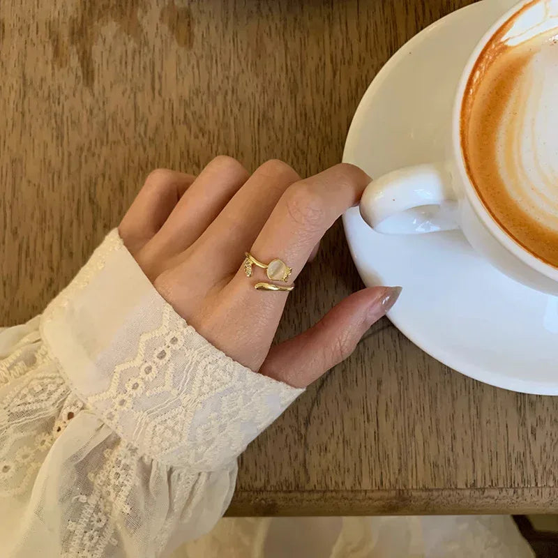 Tulip Light Luxury Opal Ring - Viexta