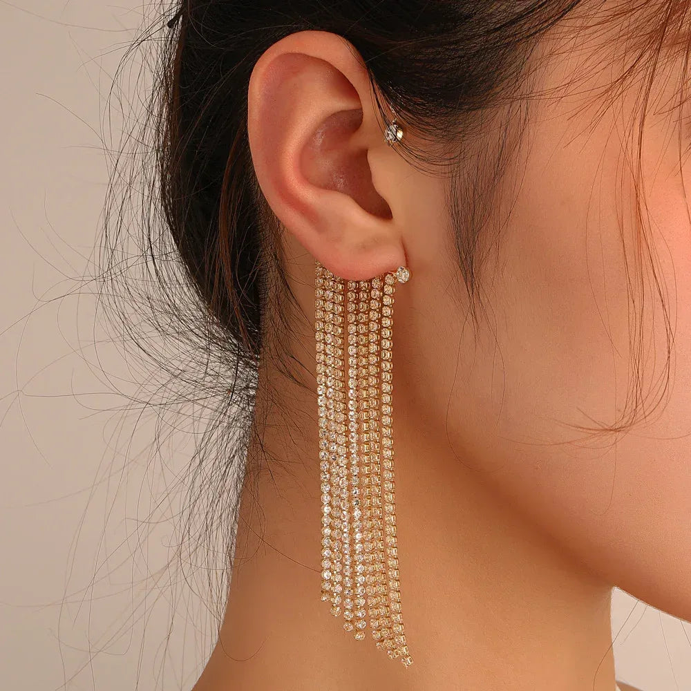 Rhinestone-encrusted Tassel One Earrring - Viexta