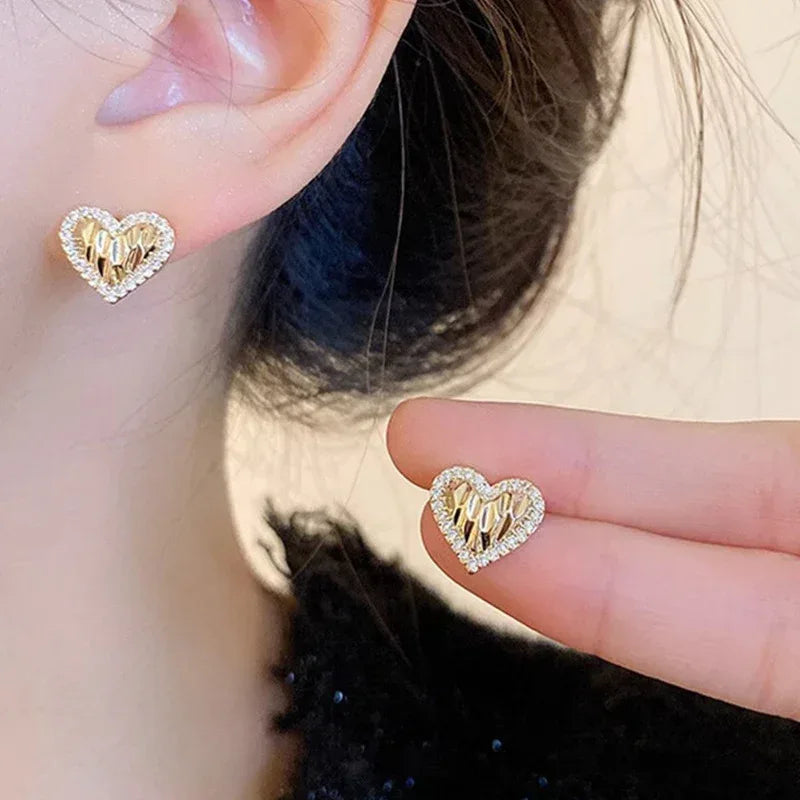Fashion Pleated Heart-shaped Zircon Earrings - Viexta