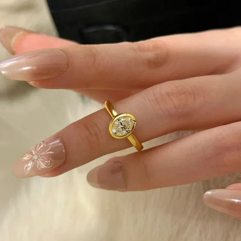18K Oval Ring For Women - Viexta