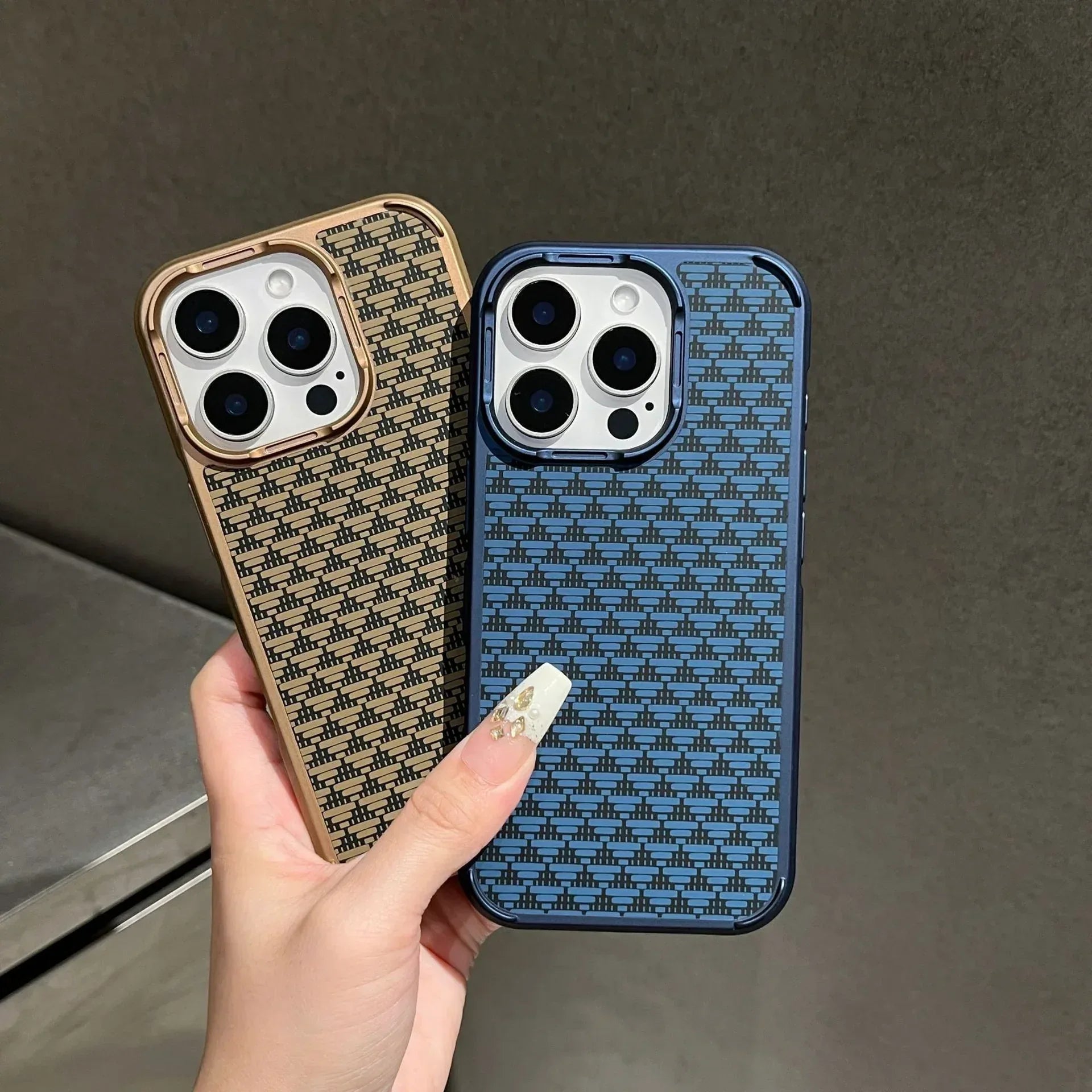 Carbon Fiber Magnetic Suction iPhone Case - Viexta