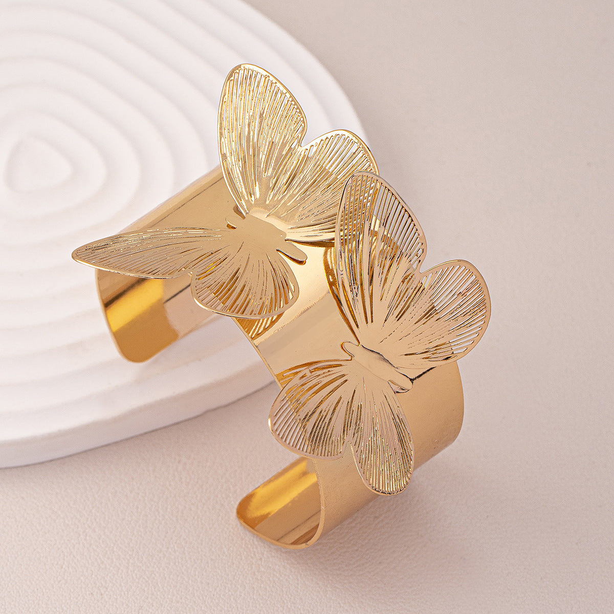 Three-dimensional Butterfly Women's Bracelet