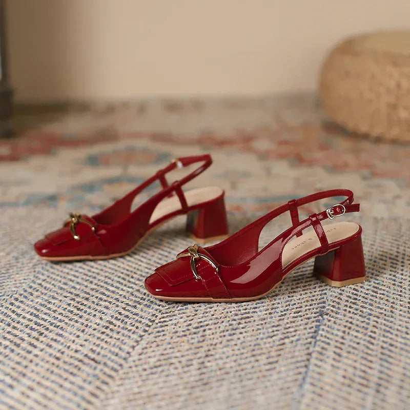 Horsebit Buckle High Heels - Viexta