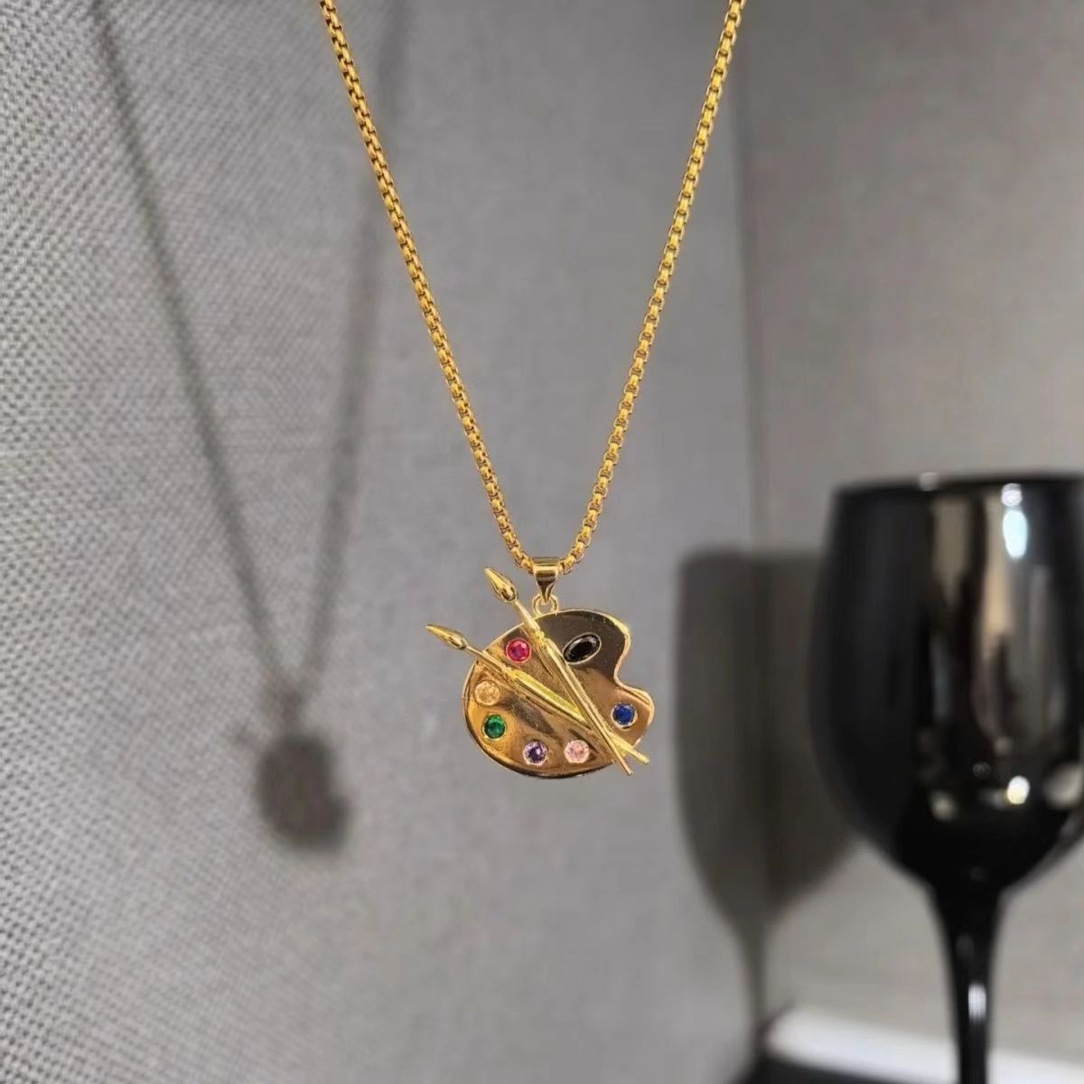 palette-zircon-pendant-necklace