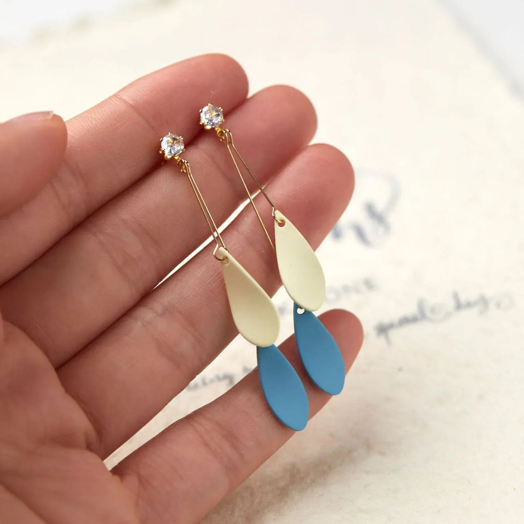 Leaves Long Slimming Earrings - Viexta