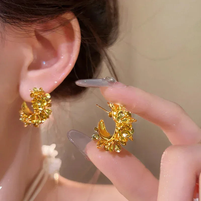 Golden C- Shaped Earrings - Viexta