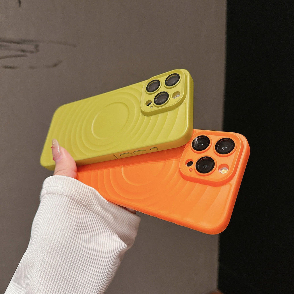 oil-magnetic-drop-resistant-iphone-cover-1 - Viexta