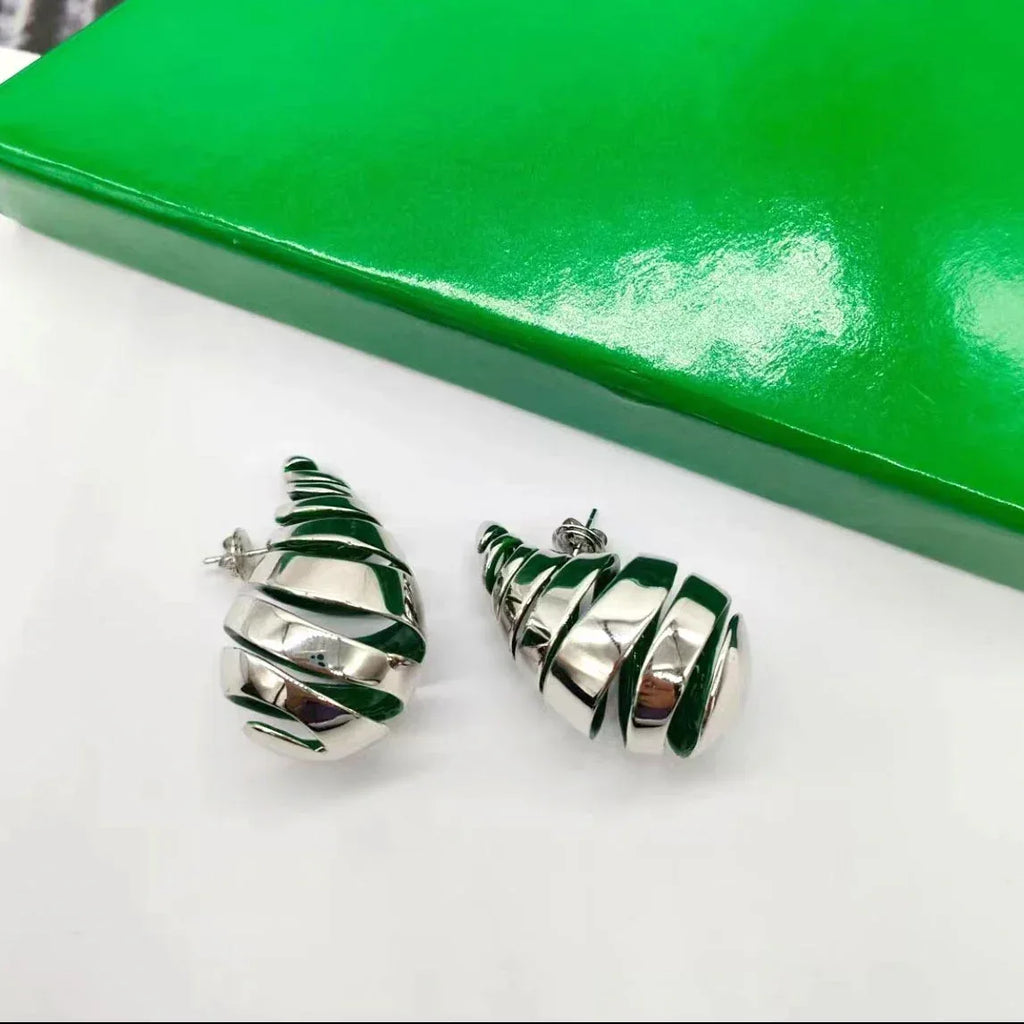 18K Water Drop Ball Stud Earrings - Viexta