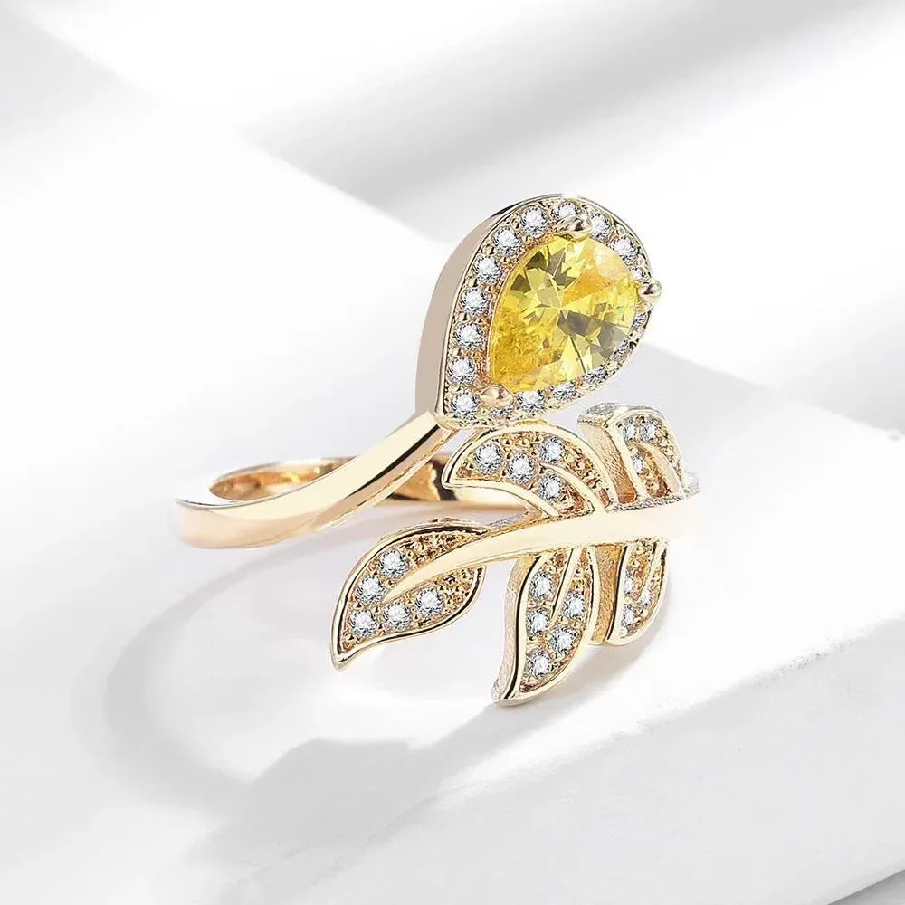 Zircon Shining Leaves Gang Drill Ring - Viexta
