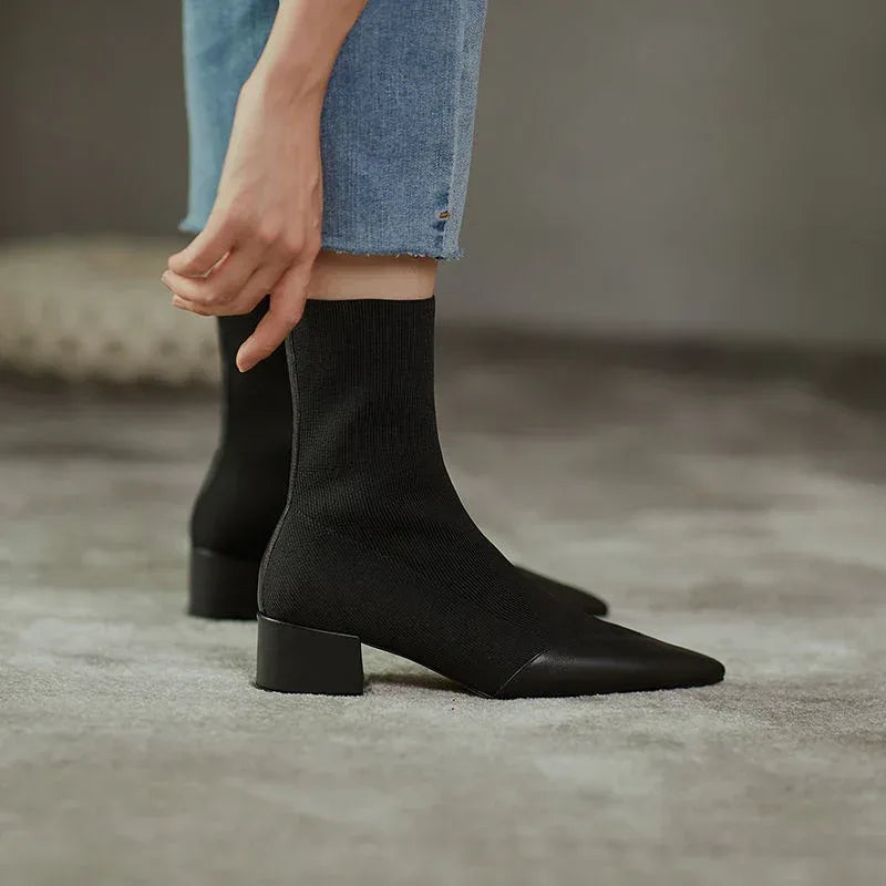 Yarn Pointed Chunky Heel Boots - Viexta
