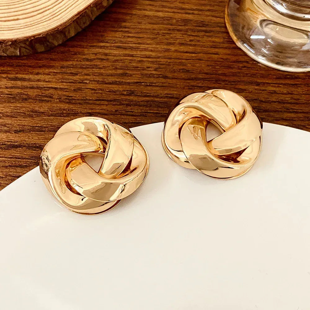 Twisted Alloy Stud Earrings - Viexta