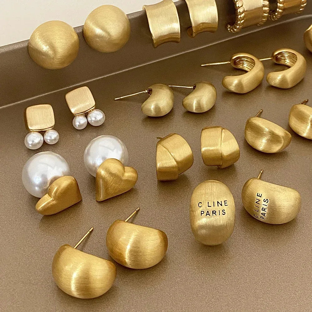 Brushed Metal Stud Earrings - Viexta