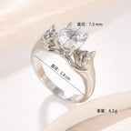 Kitten Ball Diamond-studded Ring - Viexta