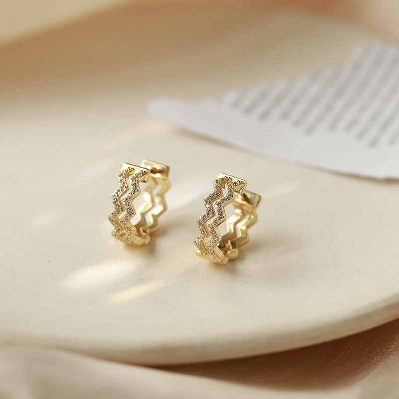 Diamond-embedded Gold-plated Versatile Earrings