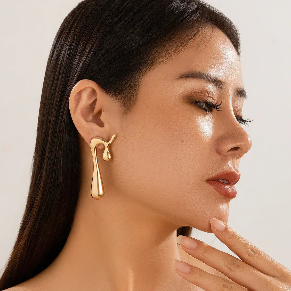 Irregular Water-drop Eardrops Earrings - Viexta