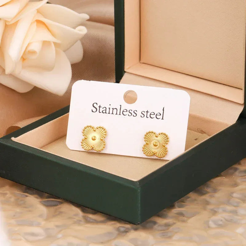 18k Trendy Hoops - Viexta
