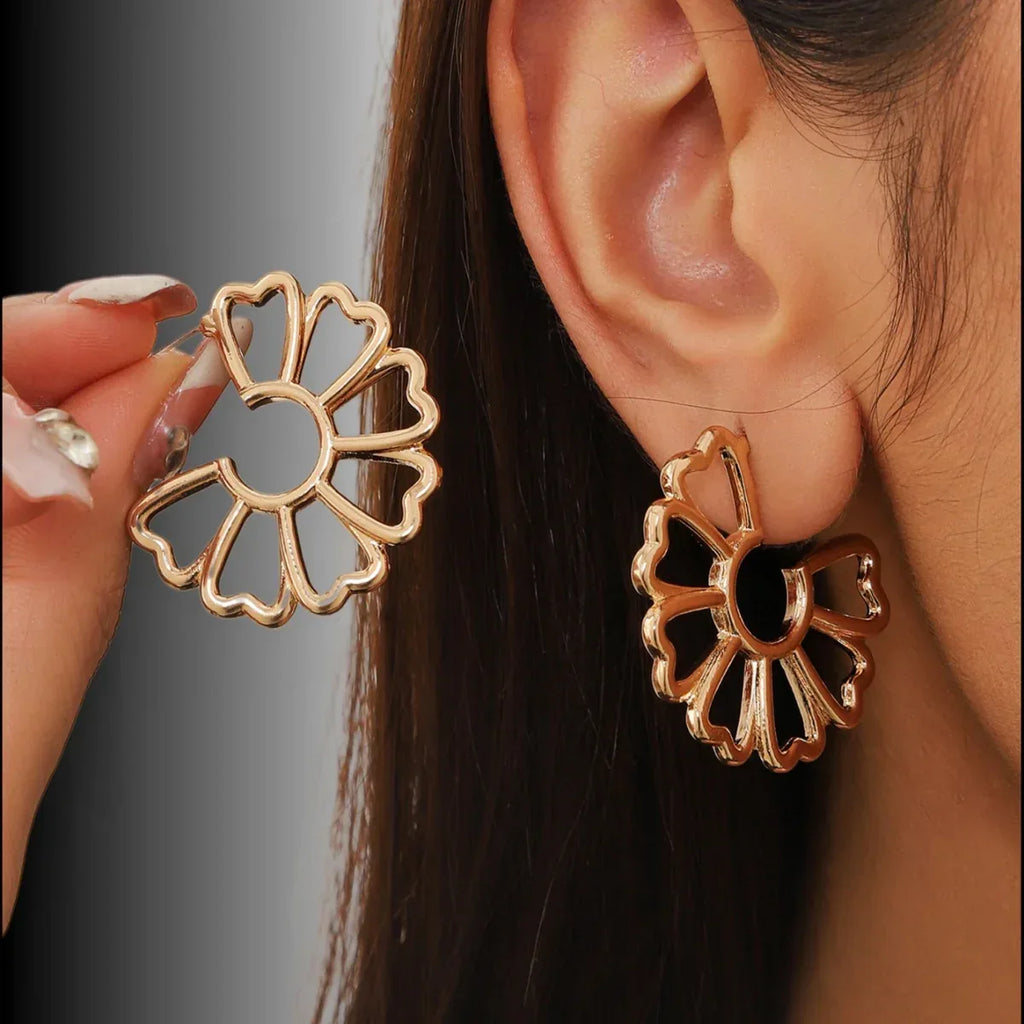 Fashion Hollow Flower Earrings - Viexta