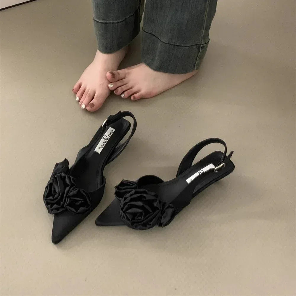 Flower Black Closed Toe Fairy Heels - Viexta