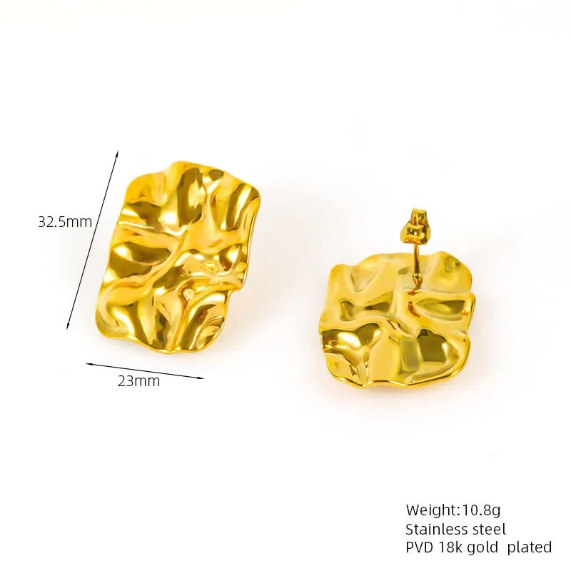 Titanium Steel Irregular Pleated Hammer Pattern Ear Clip - Viexta