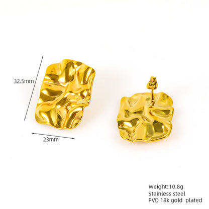 Titanium Steel Irregular Pleated Hammer Pattern Ear Clip