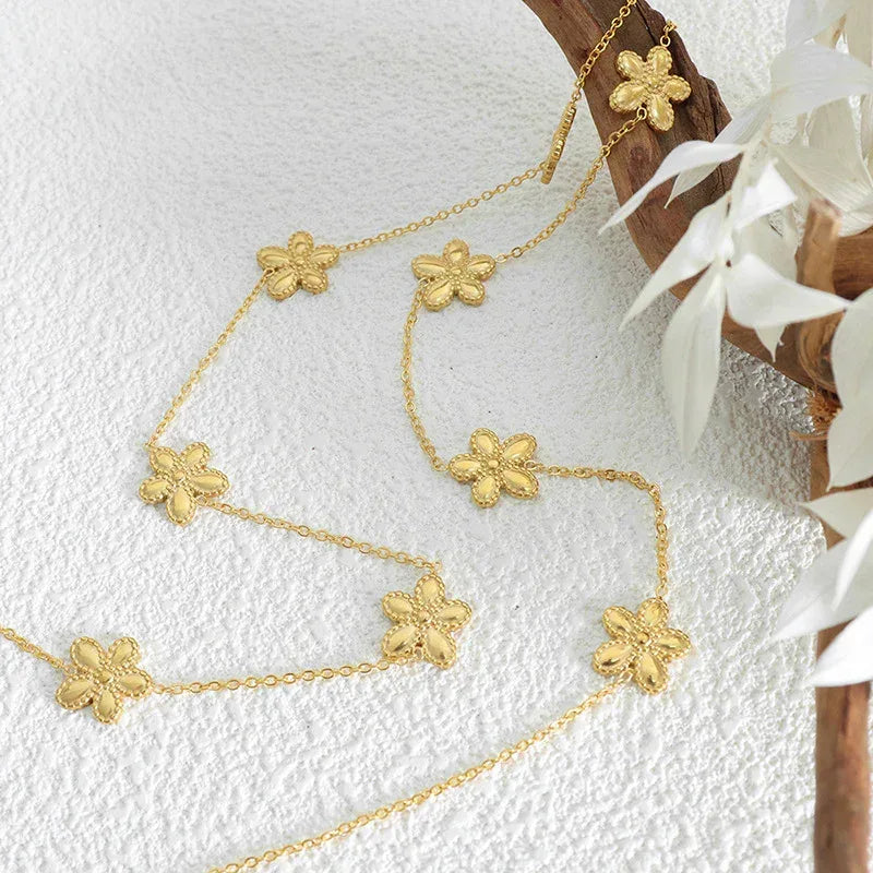 Niche Round Flower Bracelet And Necklace Set - Viexta