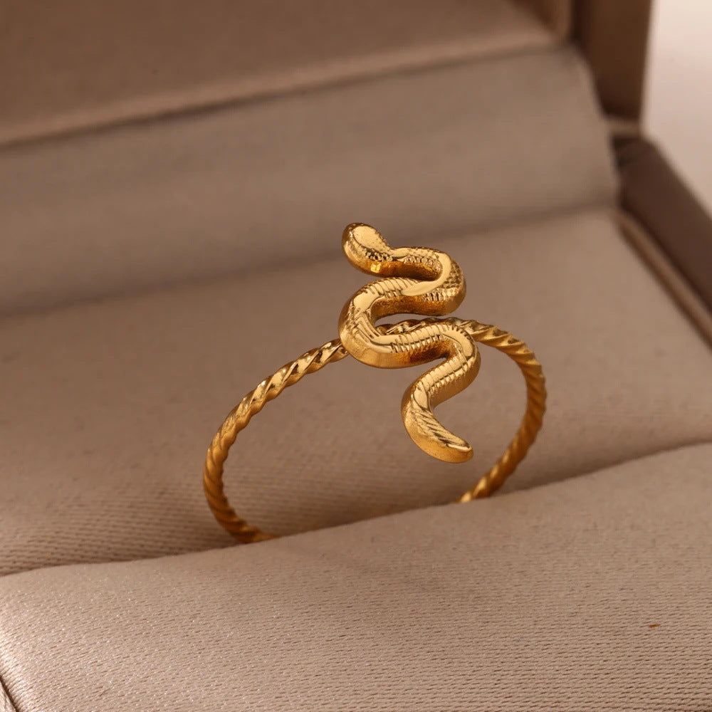 Snake-shaped Rock Wind Ring