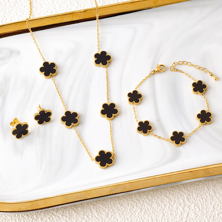 Five-leaf Flower Necklace Set