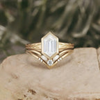 Gold Wheat Shape Rectangular Zircon Ring - Viexta