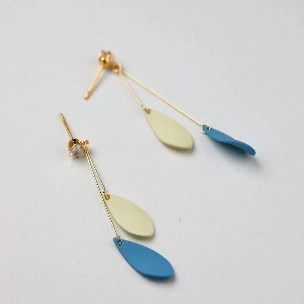 Leaves Long Slimming Earrings - Viexta