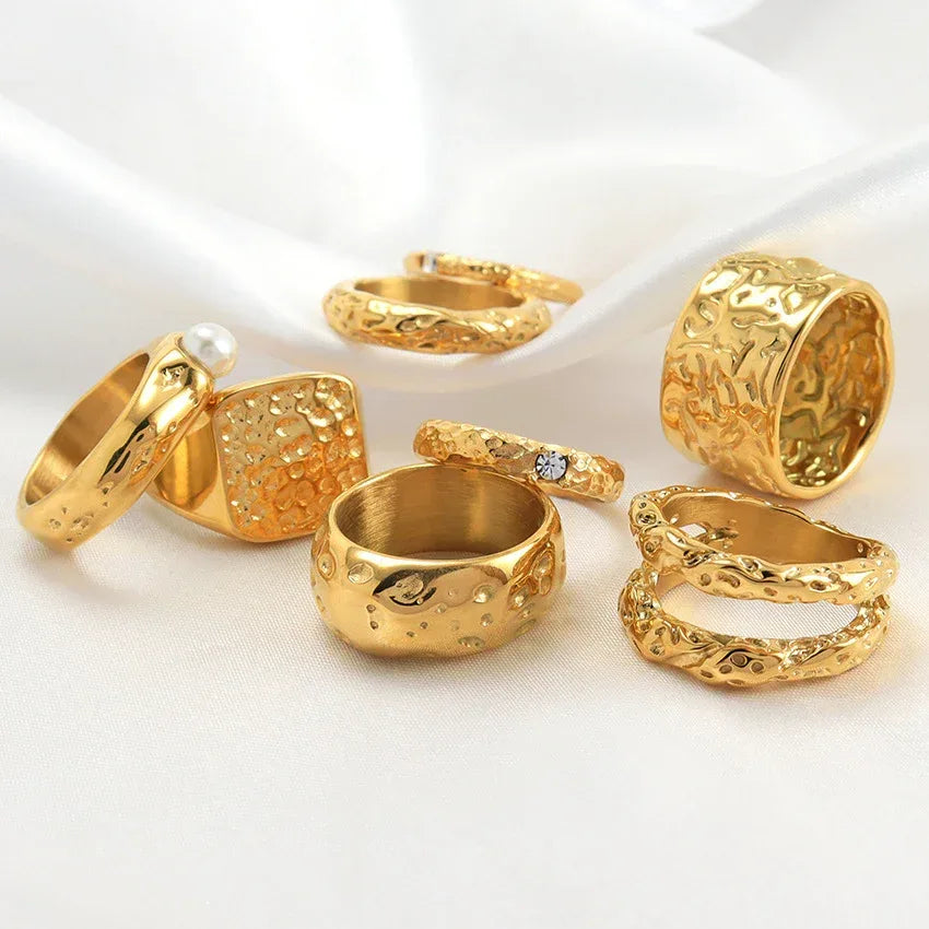 18K Gold-plated Round Surface Inlaid Pearl Ring - Viexta