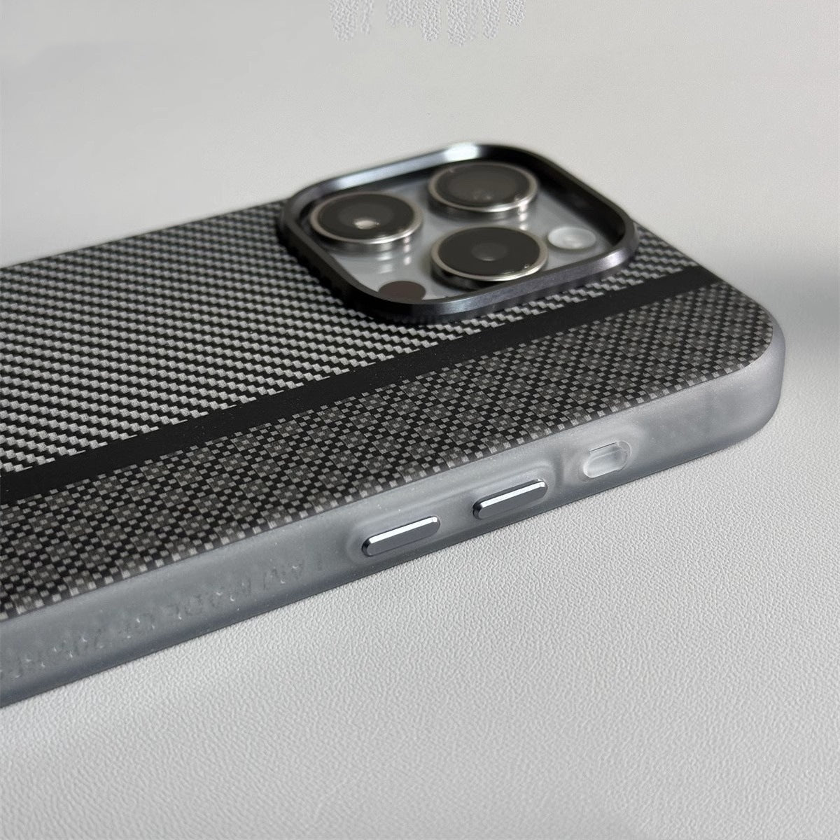 Carbon Fiber Drop-resistant iPhone Cover