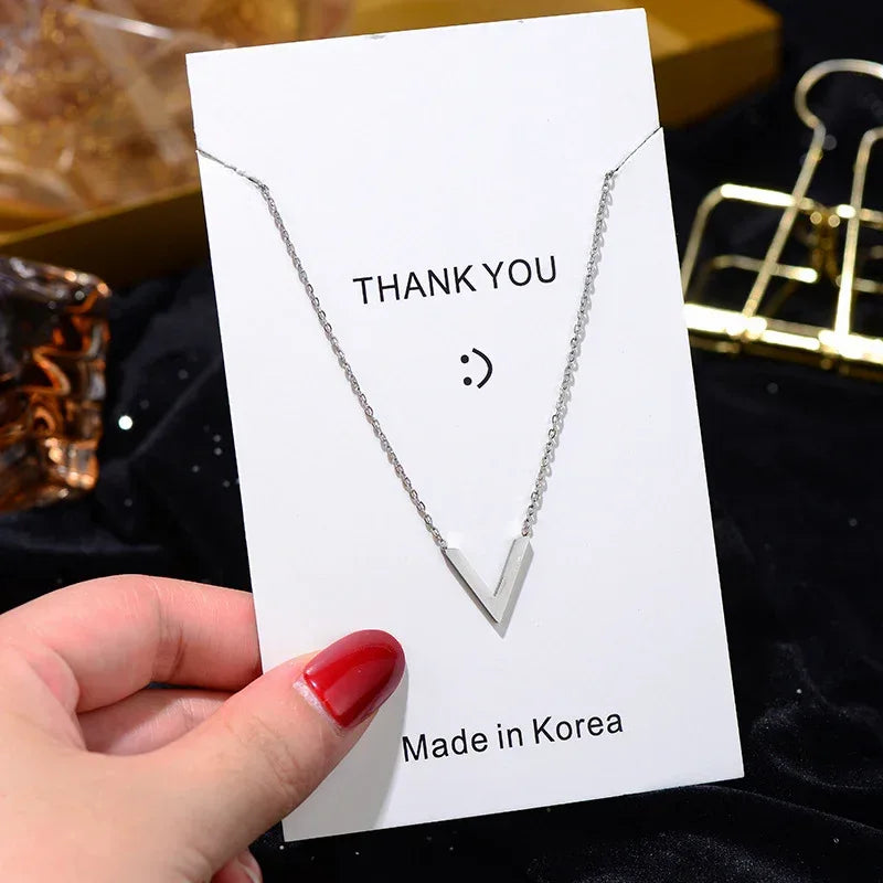 Rose Gold V-shaped Titanium Steel Necklace - Viexta
