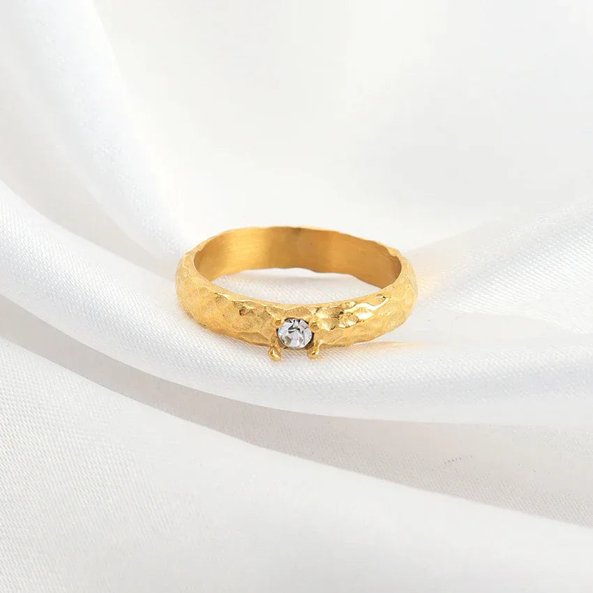 18K Gold-plated Round Surface Inlaid Pearl Ring - Viexta