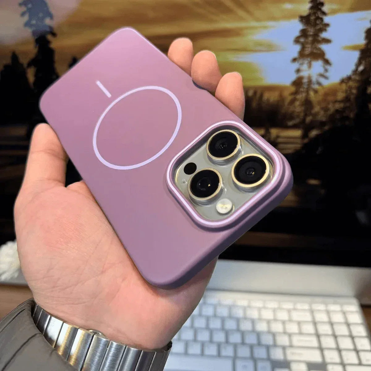 Soft Fine Circle Magnetic iPhone Case - Viexta