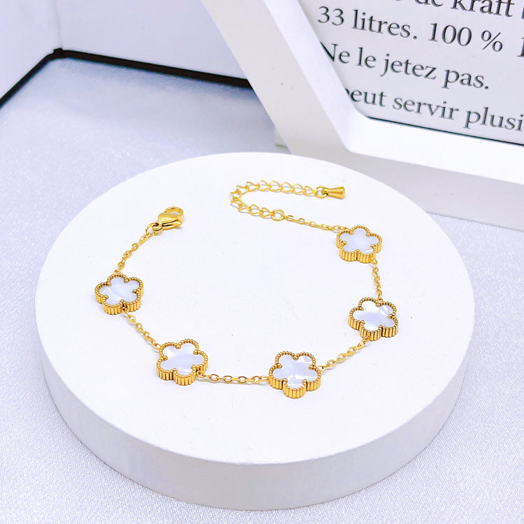 Five-leaf Flower Necklace Set