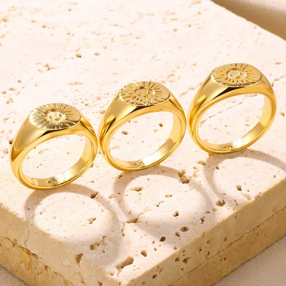 18K Smiling Face Sun Light Ring - Viexta
