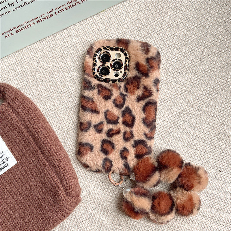 personalized-leopard-print-winter-plush-iphone-case