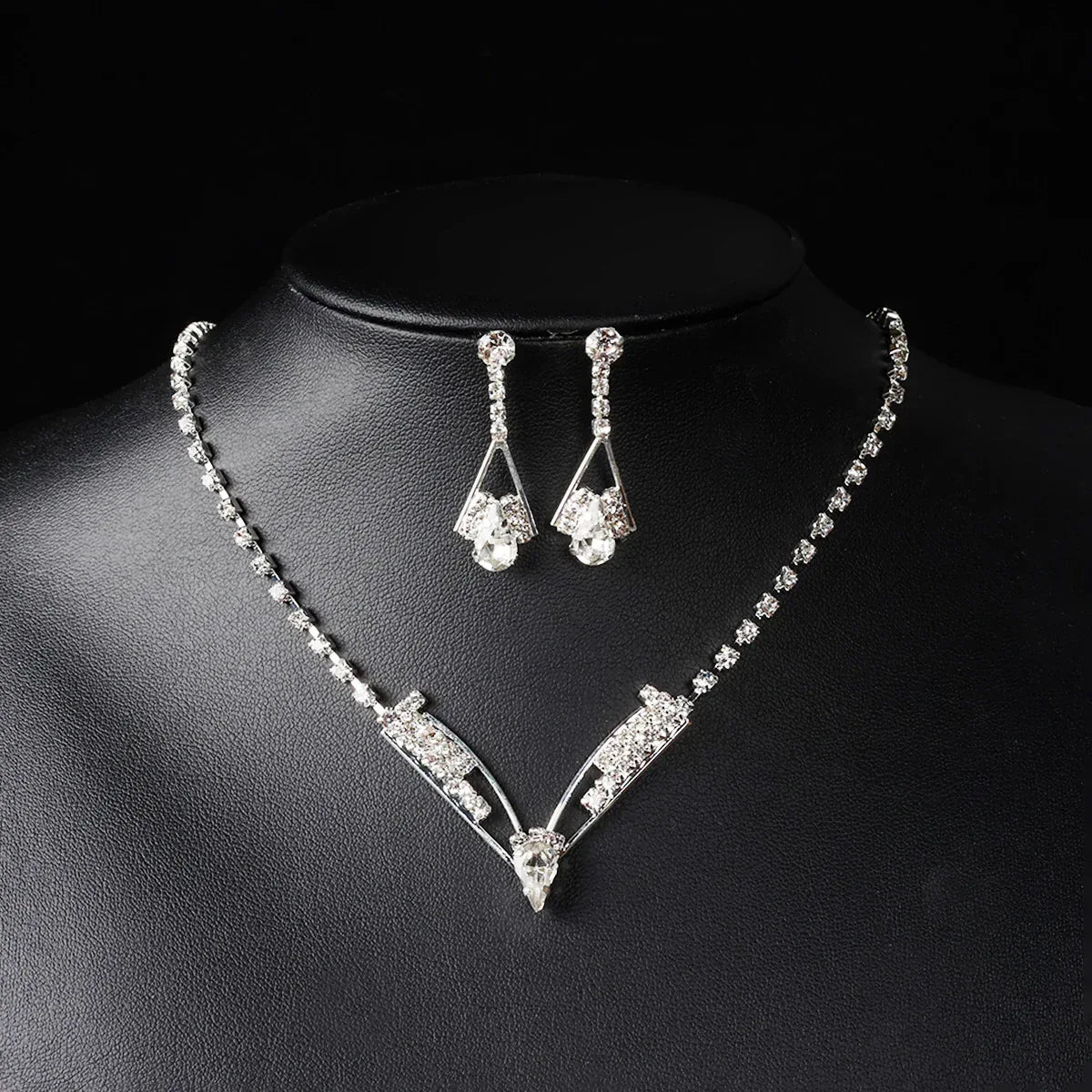 Zircon Water Drop Necklace - Viexta