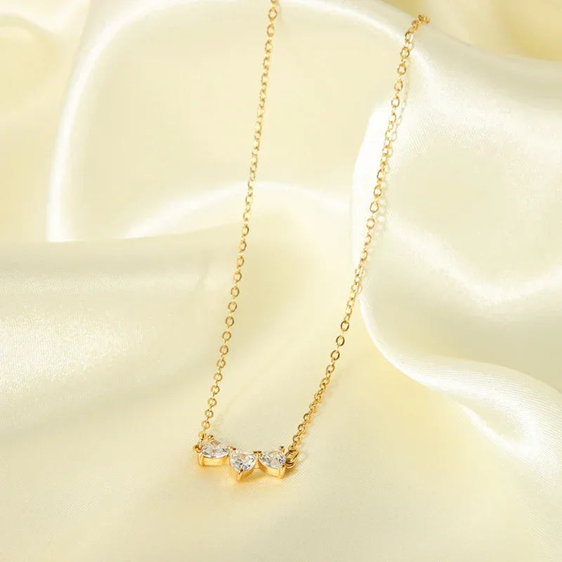 Stainless Steel Heart-shaped Diamond Necklace - Viexta