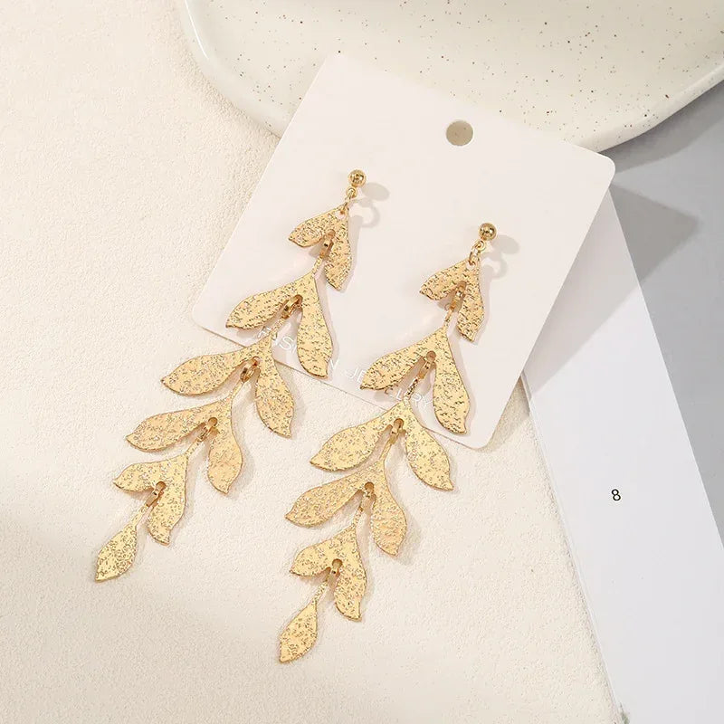 Exaggerated Leaves Layered Earrings - Viexta